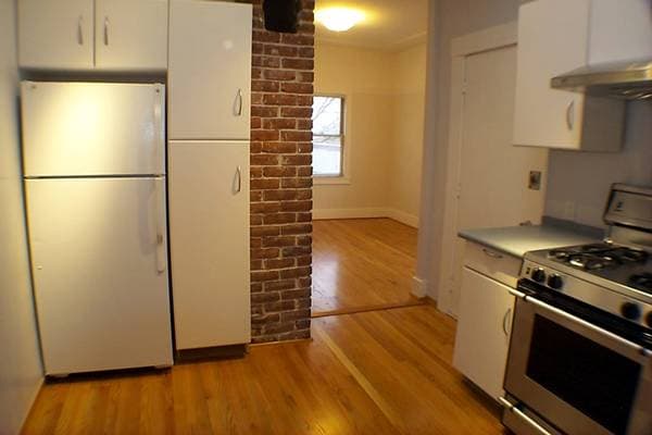 0BR/1BA Apartment on Stanford Ave · Emeryville photo 4