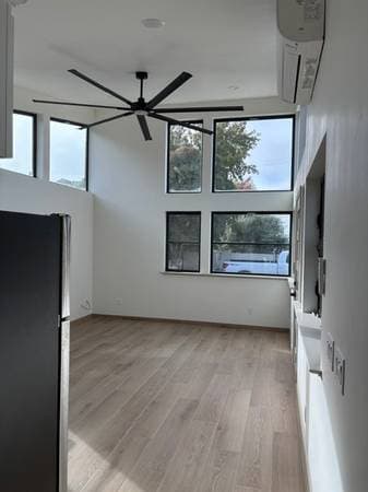1BR/1BA Single Family House on Mission Drive · Santa Cruz photo 3