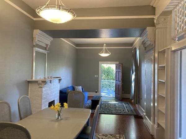 3BR/1BA Duplex on Center St. · Oakland photo 3