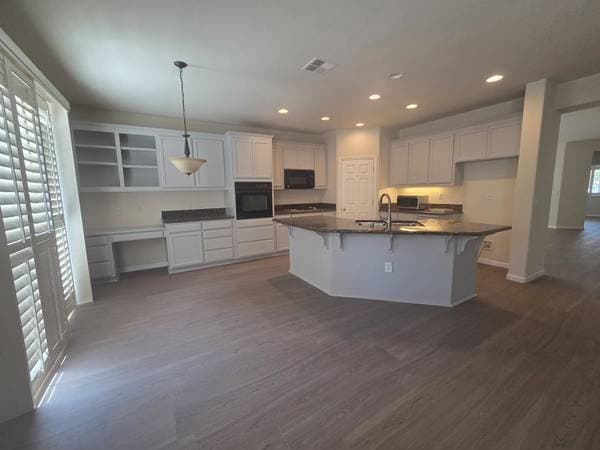 2BR/3BA Single Family House · Tracy photo 4