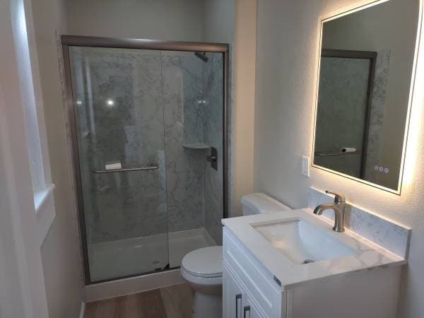 1BR/1BA Apartment · Oakland photo 2