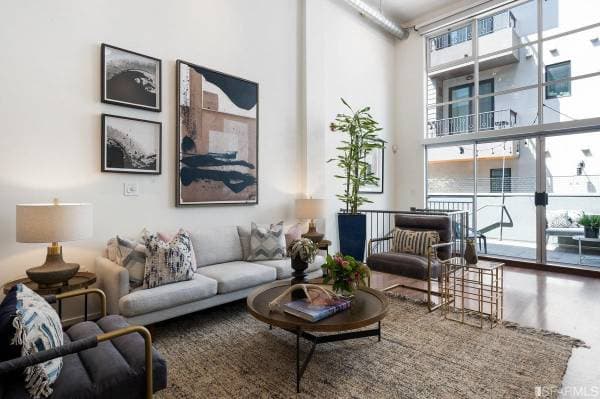 2BR/3BA Loft · San Francisco photo 2