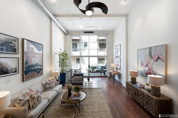 2BR/3BA Loft · San Francisco photo 3
