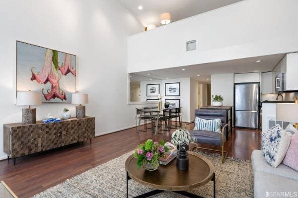 2BR/3BA Loft · San Francisco photo 4