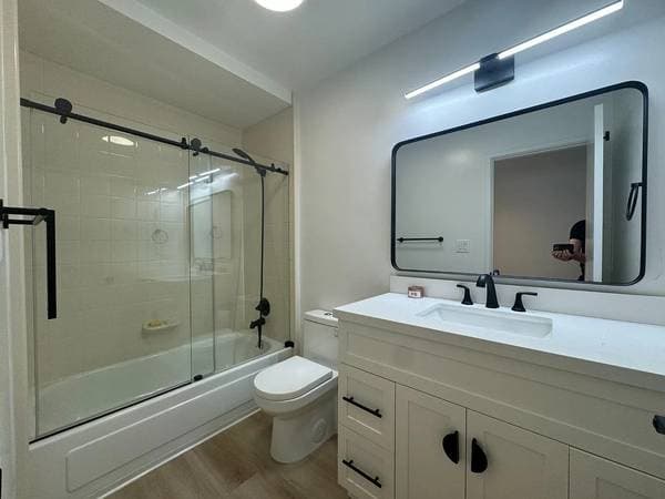 2BR/2BA Apartment · Los Altos photo 3