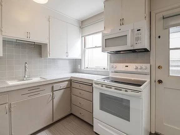 1BR/1BA Apartment · San Francisco photo 3