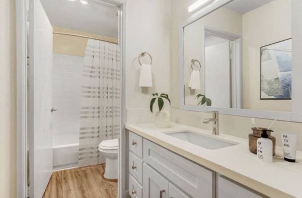 2BR/2BA Apartment on Sunol St San Jose · San Jose photo 2