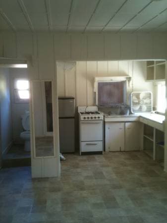0BR/1BA Apartment on Carrington St · Santa Rosa photo 2