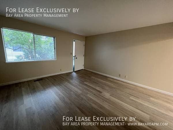 1BR/1BA Apartment on Lorton Avenue · San Mateo photo 5