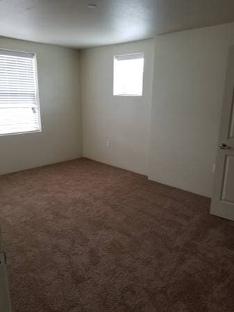 2BR/1BA Apartment on Butterfly Lane · Santa Rosa photo 4