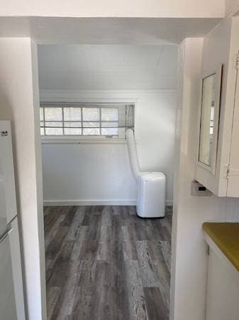 1BR/1BA Single Family House · Santa Rosa photo 2