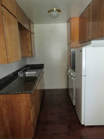 1BR/1BA Apartment on Lenox Avenue · Oakland photo 5