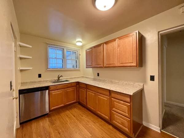 1BR/1BA Single Family House on Brown Street Unit A · Napa photo 4