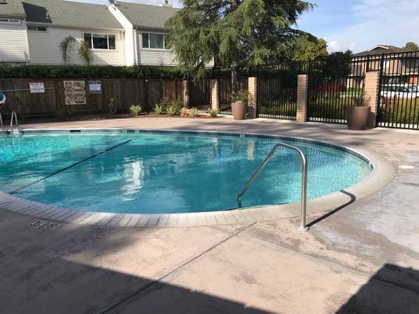 2BR/1BA Condo · Capitola photo 2