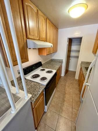 1BR/1BA Apartment on Park Blvd · Oakland photo 2