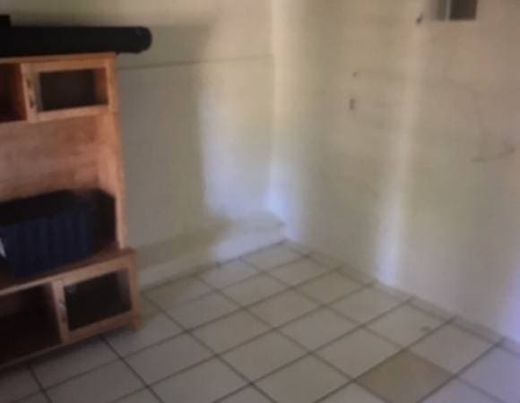 1BR/1BA Apartment · Port Costa photo 3