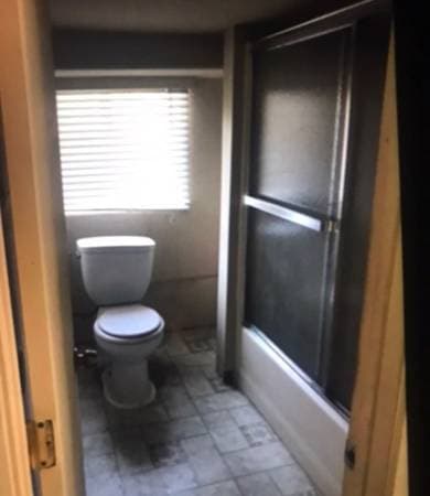 1BR/1BA Apartment · Port Costa photo 4