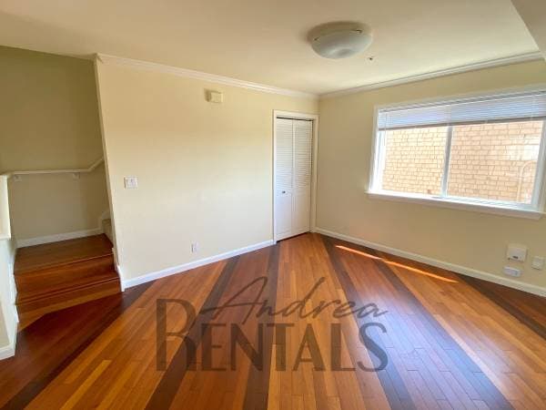 4BR/3BA Apartment on E 22nd St · Oakland photo 3