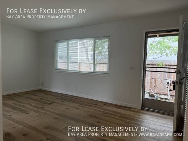 2BR/1BA Duplex on Madison Avenue Unit C · Redwood City photo 2