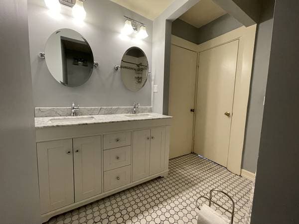 1BR/1BA Apartment · Oakland photo 4