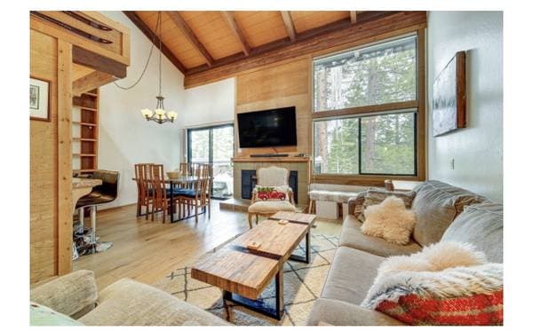 2BR/3BA Condo · Carnelian Bay photo 3