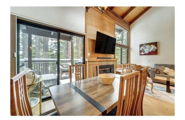 2BR/3BA Condo · Carnelian Bay photo 4
