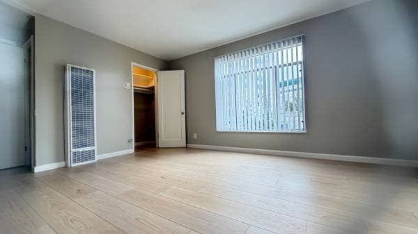 Oakland Manor photo 3