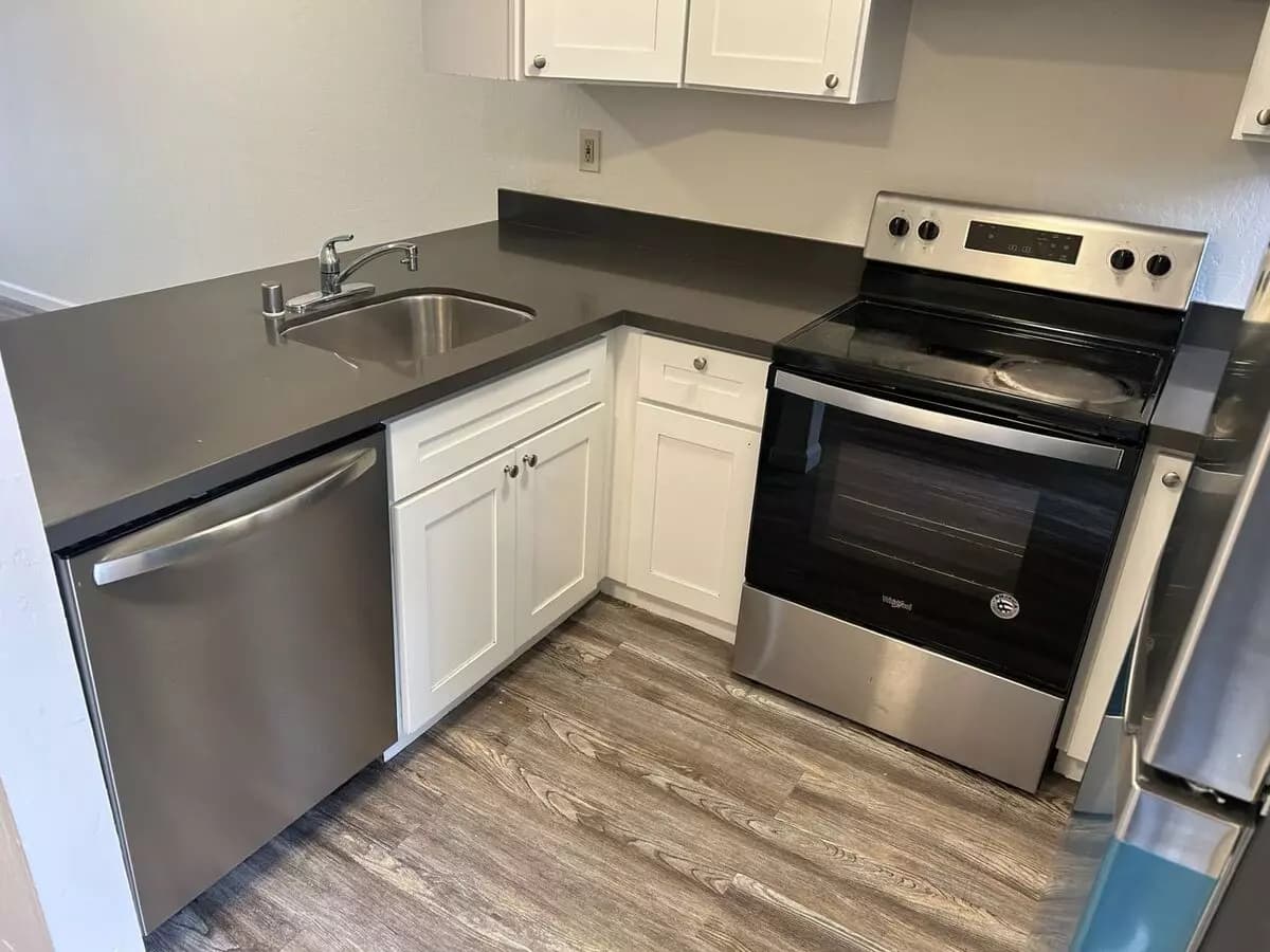 463 Coffield Ave Napa, CA 94558 photo 5