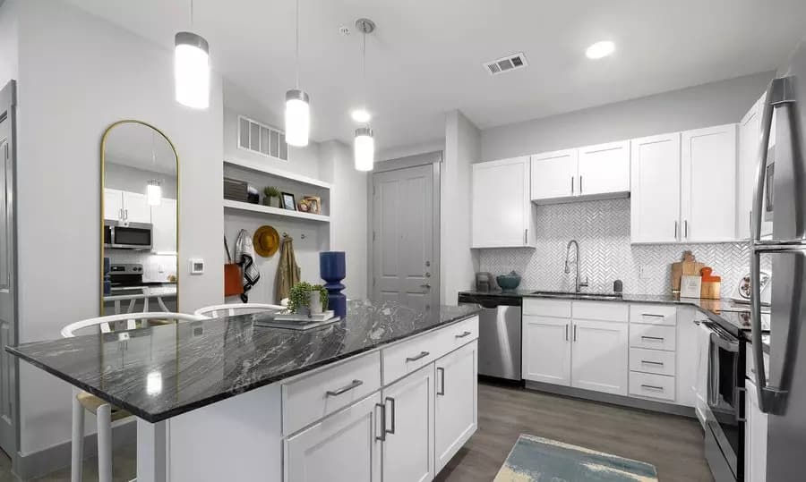 7930 Us St photo 4