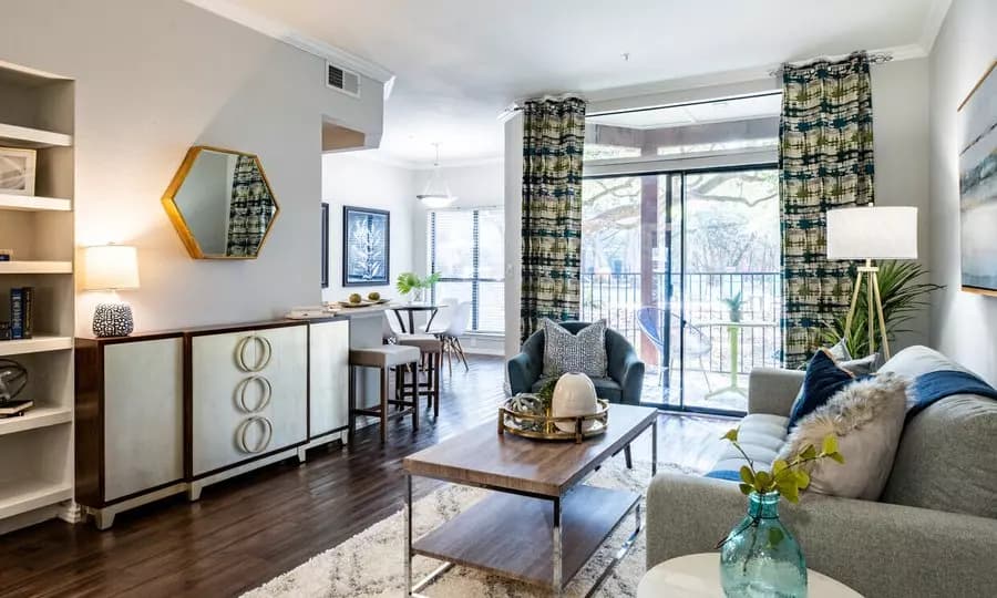 4010 Cima Serena Drive, Austin, TX 78759 photo 4