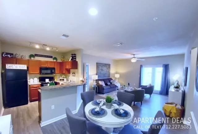 6 Orem Drive, Houston, TX 77047 photo 2