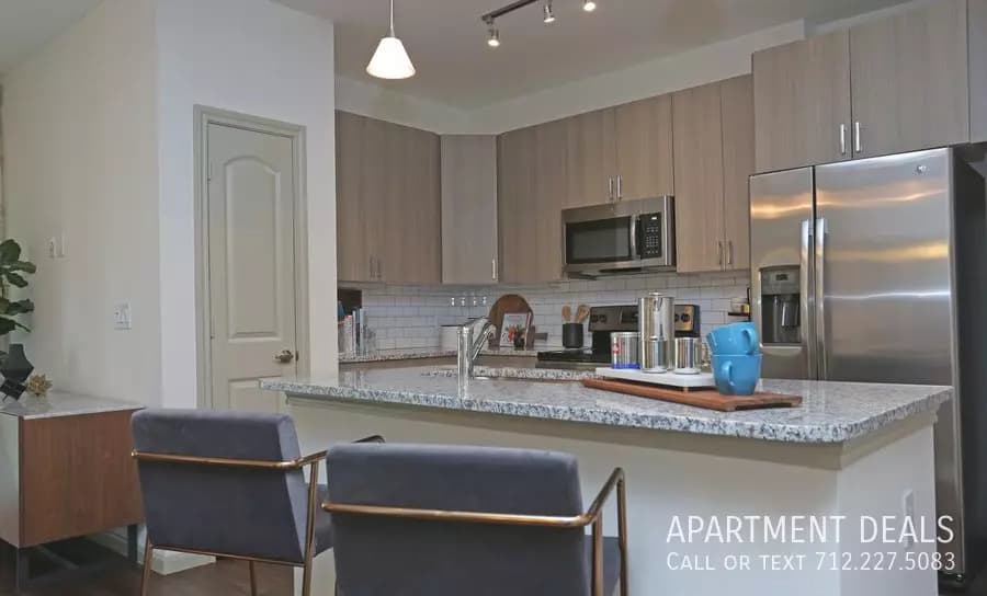 16708 W Lk photo 5