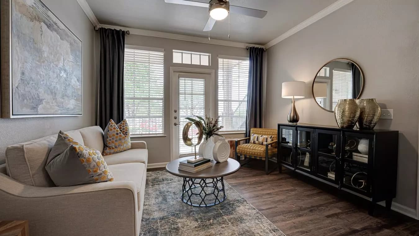 Mason Apartment Homes photo 3