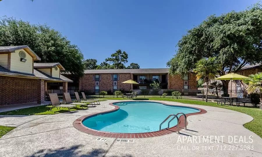 25418 Interstate 45, Spring, TX 77386 photo 4