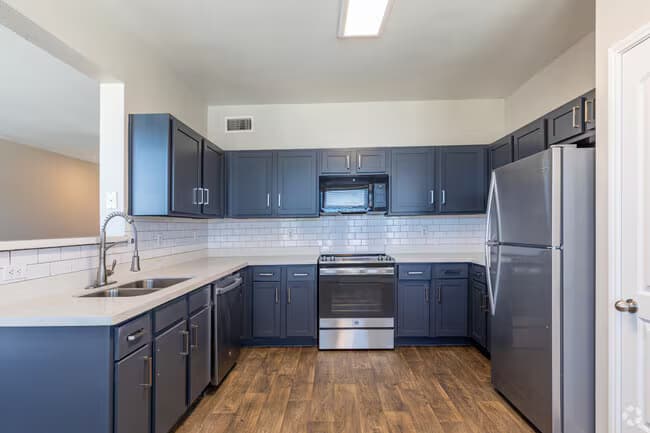 Unit 24-2432 floor plan