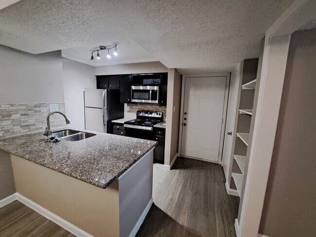 B1R 2x1 3434 floor plan
