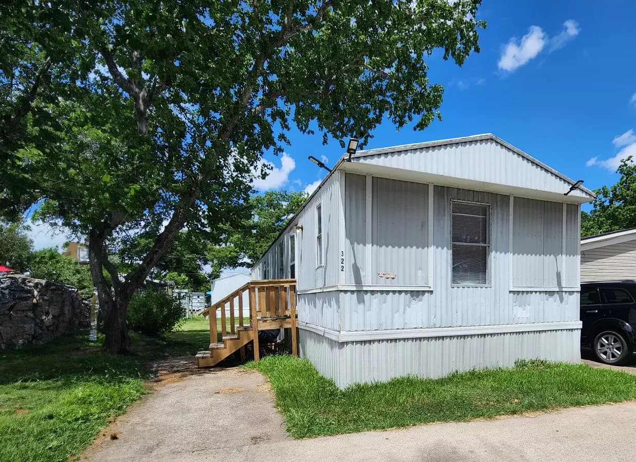 2 Beds • 2 Bath 607 floor plan