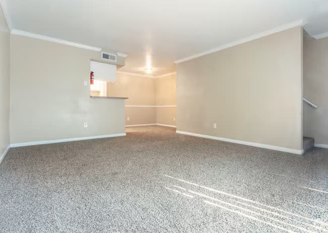 1X1 813 TH SF 1510 floor plan