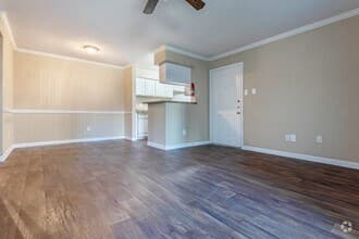 1x1 718 SF 2012 floor plan