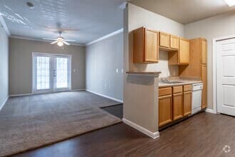 1x1 832 floor plan