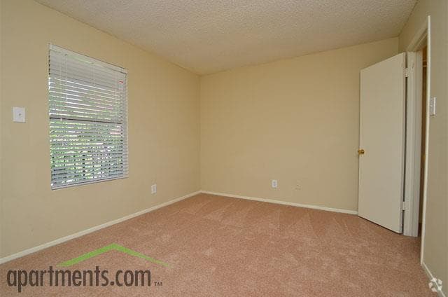 2 UPGRADE 407B floor plan