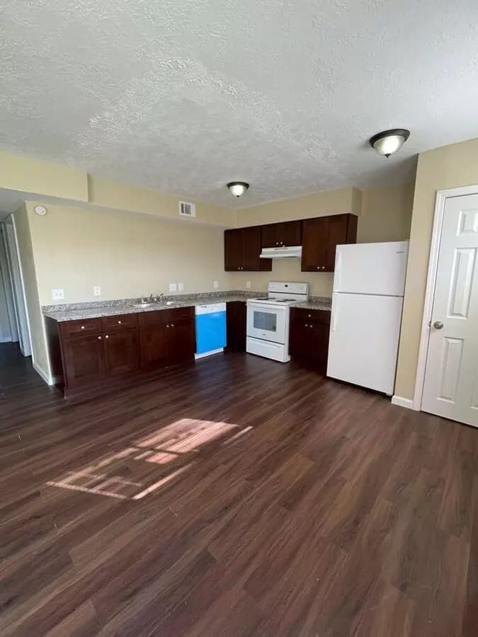 2 Beds, 1 Bath Model floor plan