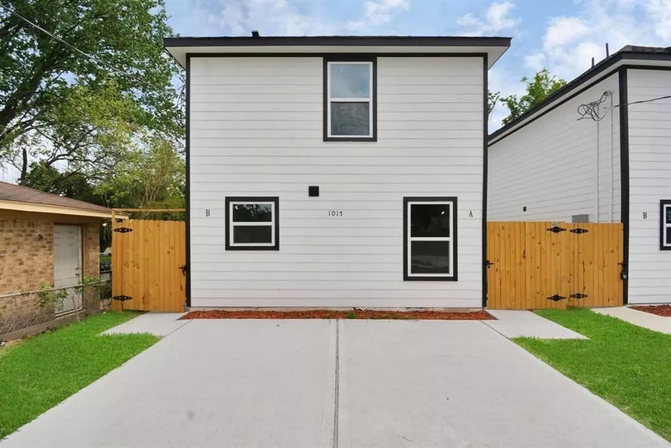 3 Beds • 2 Baths floor plan