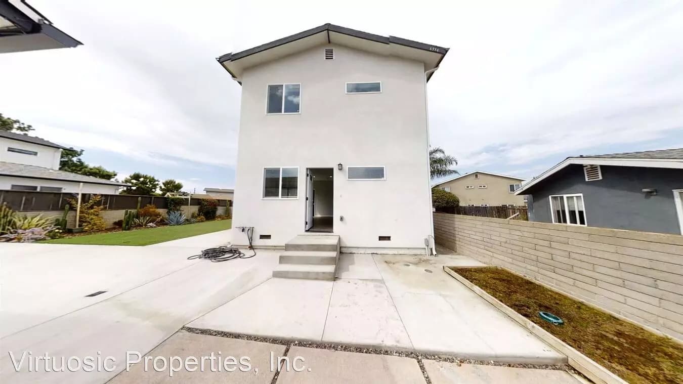 4 Beds • 2 Bath floor plan