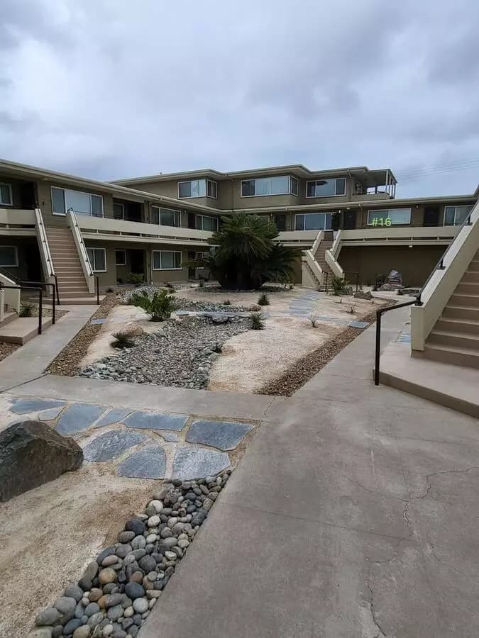 2 Beds • 2 Bath 16 floor plan