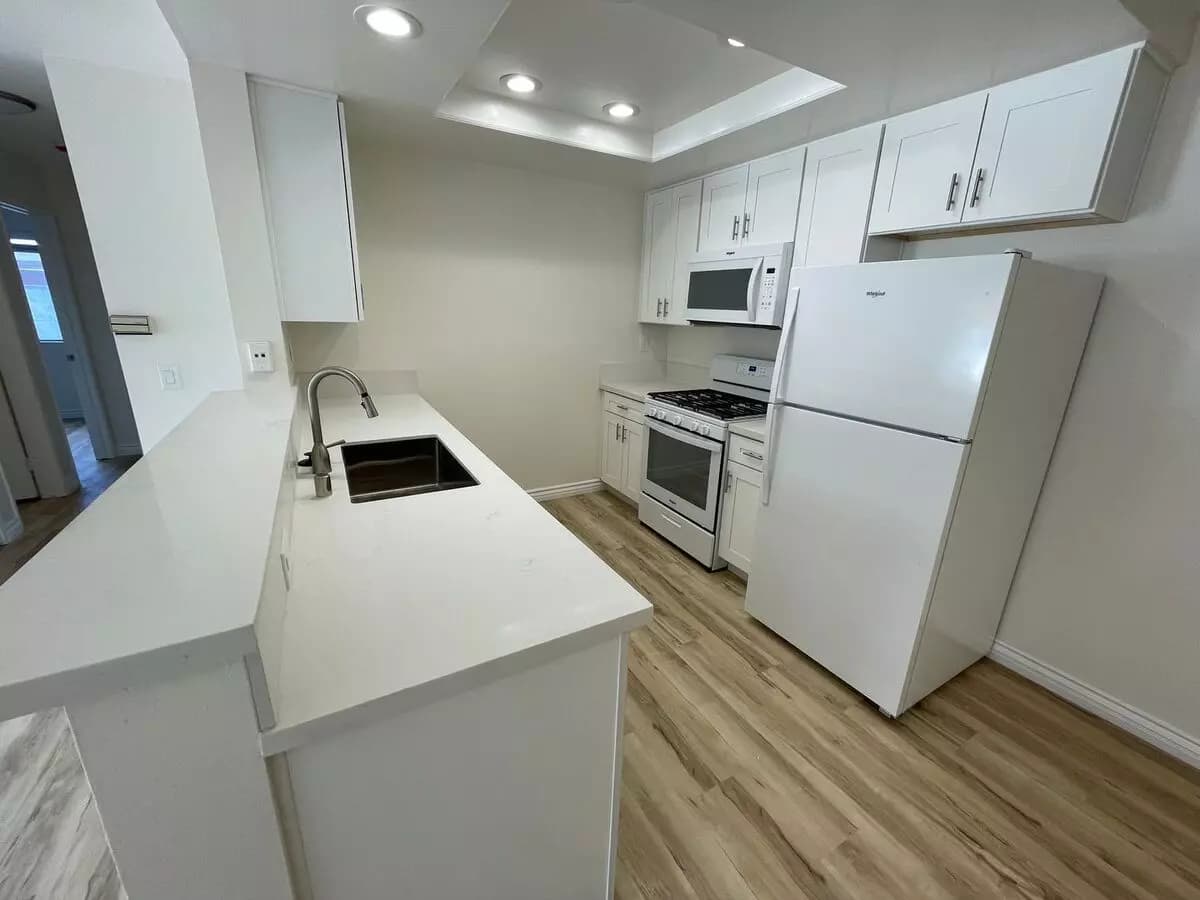 2 Beds • 2 Bath 5 floor plan