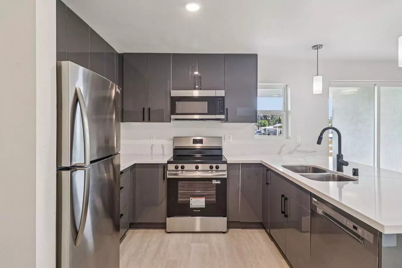 2 Beds • 2 Bath 323 floor plan