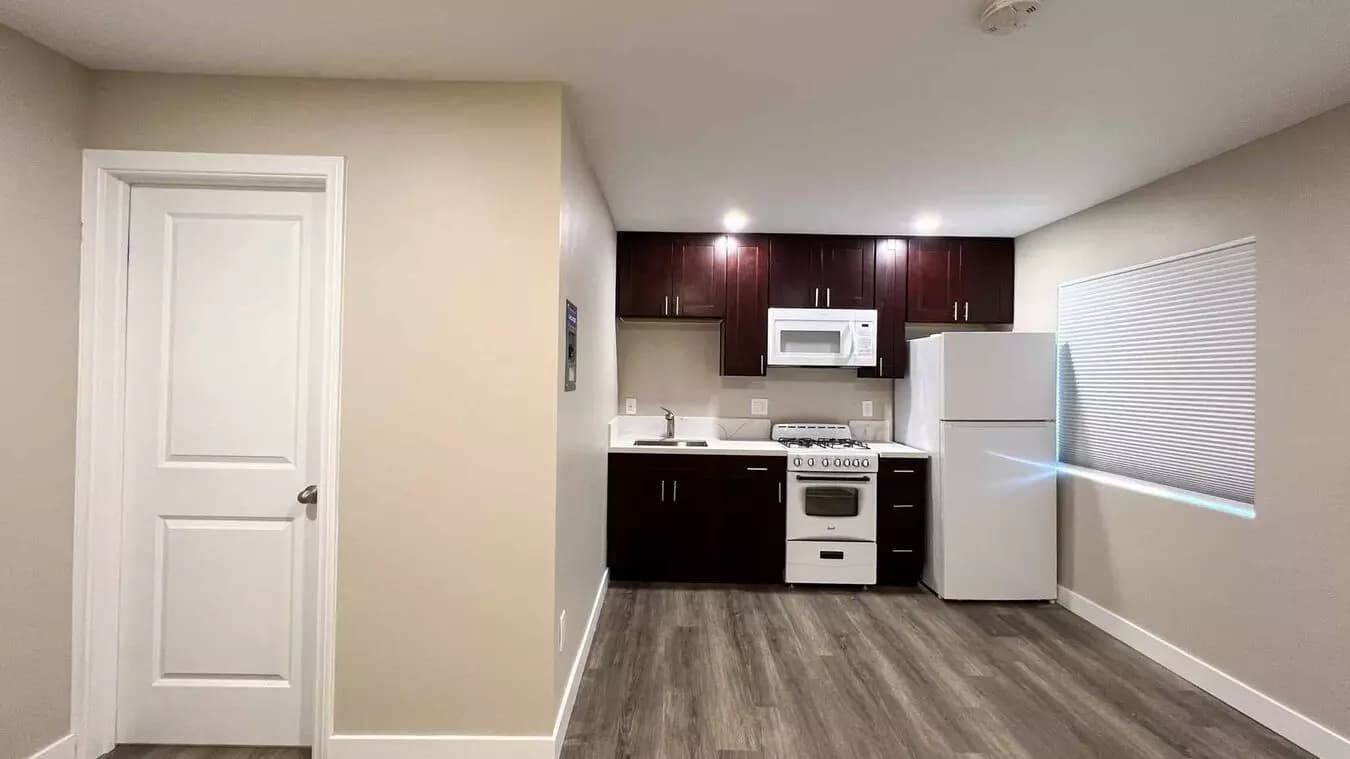 Unit 10 10 floor plan