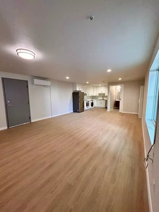Unit 105 105 floor plan