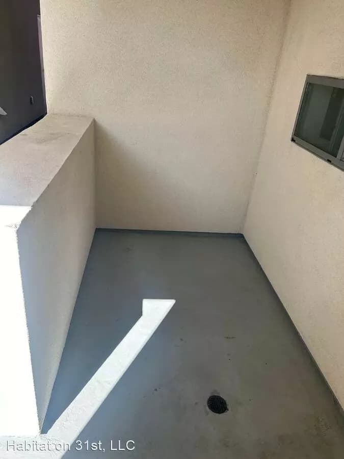 2 Beds • 1 Bath 209 floor plan